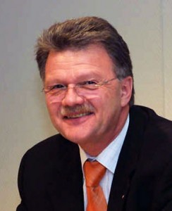 Richard Eberhardt.