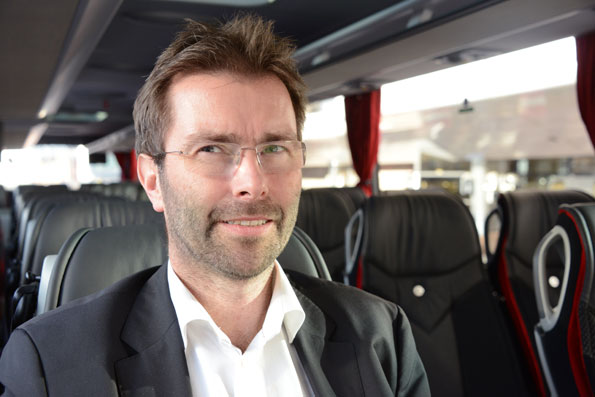 Swebuschefen Joakim Palmkvist efterlyser mer tänkande ur ett resenärsperspektiv från busstillverkarna. Foto: Ulo Maasing.