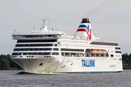 Avlösning vid rodret för Tallink Silja. Foto: Tallink Silja.