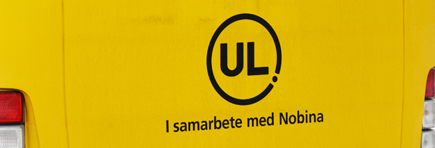 En buss med huvudsakligen nöjda resenärer. Foto: Ulo Maasing.