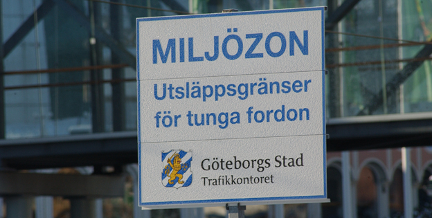 Otillåtna bussar kör för Västtrafik i Göteborgs miljözon. Foto: Ulo Maasing.