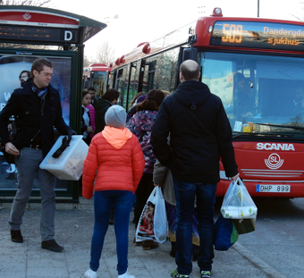 SMS-biljetterna försvinner i SL-trafiken. Foto: Ulo Maasing.
