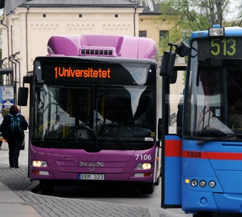 Partnerskap, inte egen regi, öär garantin för utveckling av busstrafiken i Region Örebr län, skriver företrädare för bussföretagen i en debattartikel. Foto: Ulo MAasing.