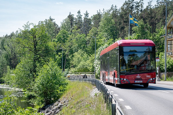 Mer laddning för VR-bussar i Storstockholm